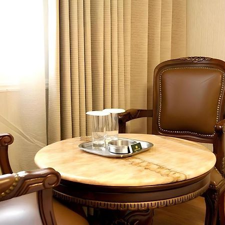 Hotel Olympic Changwon Exterior photo