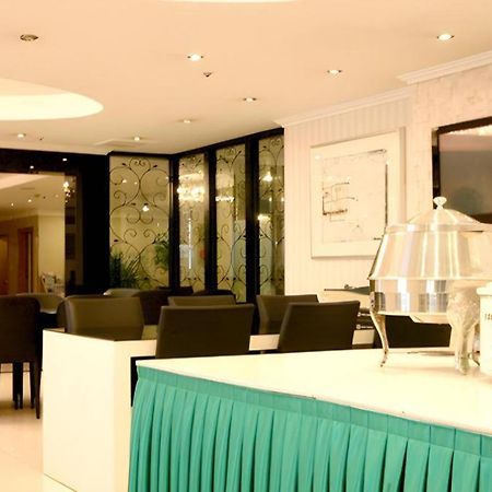 Hotel Olympic Changwon Exterior photo