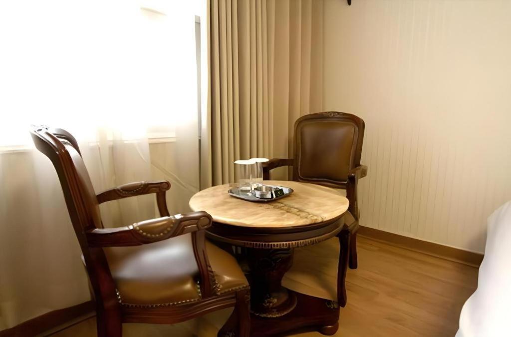 Hotel Olympic Changwon Exterior photo
